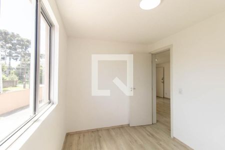 Quarto 2 de apartamento para alugar com 2 quartos, 56m² em Boqueirão, Curitiba