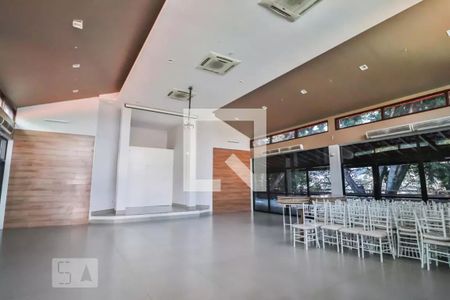 Apartamento à venda com 186m², 4 quartos e 1 vaga Apartamento à venda com 186m², 4 quartos e 1 vagaarea comum