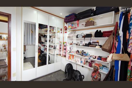 Apartamento à venda com 186m², 4 quartos e 1 vaga Apartamento à venda com 186m², 4 quartos e 1 vagaquarto 2