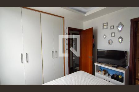 Apartamento à venda com 186m², 4 quartos e 1 vaga Apartamento à venda com 186m², 4 quartos e 1 vagaquarto 3 suite