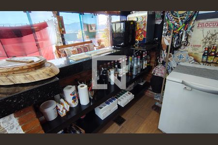 Apartamento à venda com 186m², 4 quartos e 1 vaga Apartamento à venda com 186m², 4 quartos e 1 vagacobertura