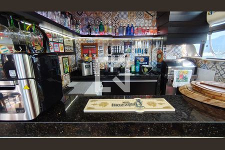 Apartamento à venda com 186m², 4 quartos e 1 vaga Apartamento à venda com 186m², 4 quartos e 1 vagacobertura