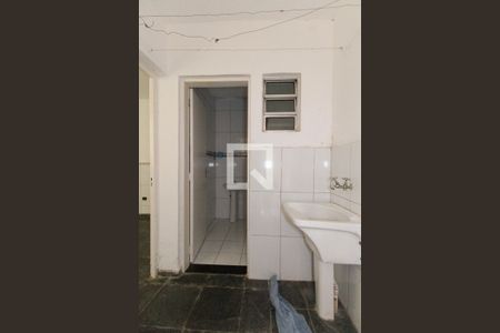 Casa para alugar com 37m², 1 quarto e sem vaga Casa para alugar com 37m², 1 quarto e sem vagaÁrea de Serviço