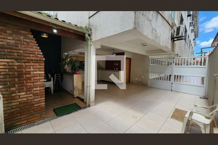 Casa para alugar com 110m², 2 quartos e 2 vagasQuintal