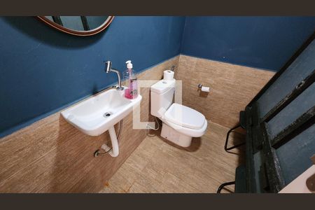 Casa para alugar com 110m², 2 quartos e 2 vagasBanheiro de serviço