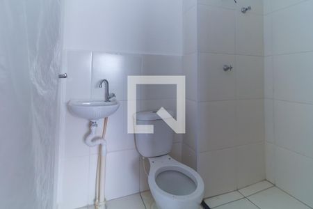 Banheiro de apartamento para alugar com 2 quartos, 38m² em Vila Ema, São Paulo