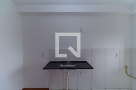 Cozinha de apartamento para alugar com 2 quartos, 38m² em Vila Ema, São Paulo