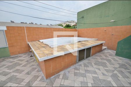 Casa à venda com 253m², 5 quartos e 3 vagas Casa à venda com 253m², 5 quartos e 3 vagasTerraço