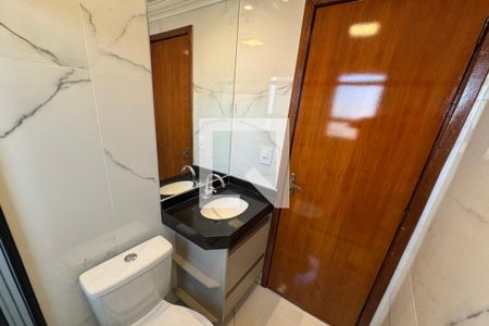 Apartamento para alugar com 45m², 2 quartos e 1 vaga Apartamento para alugar com 45m², 2 quartos e 1 vagaBanheiro Social