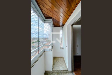 Apartamento para alugar com 115m², 3 quartos e 2 vagasVaranda da Suíte