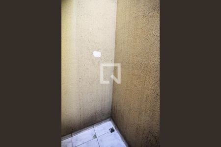 Casa para alugar com 70m², 2 quartos e sem vagaÁrea de Luz - Quarto 2