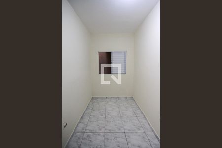 Quarto de casa para alugar com 2 quartos, 70m² em Vila Macedópolis, São Paulo