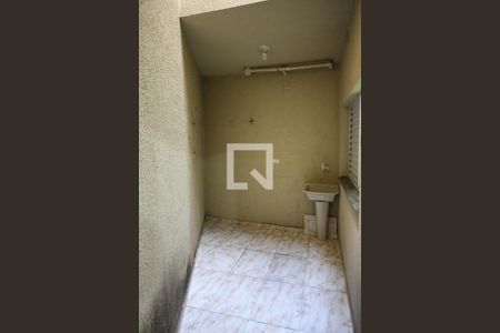 Casa para alugar com 70m², 2 quartos e sem vagaÁrea de Serviço