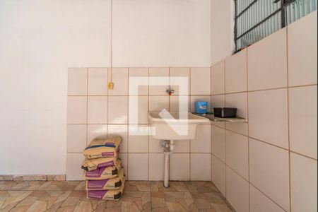 Casa para alugar com 70m², 1 quarto e 2 vagasDetalhe de serviço 