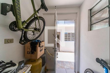 Casa para alugar com 70m², 1 quarto e 2 vagasDetalhe de serviço 