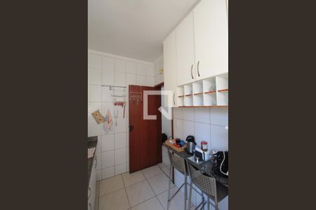 Apartamento à venda com 175m², 3 quartos e 2 vagasCozinha