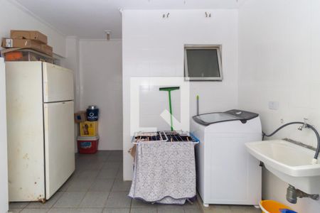 Casa à venda com 143m², 3 quartos e 1 vagaLavanderia