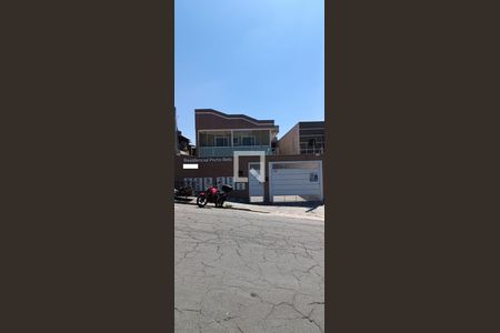 Casa à venda com 40m², 2 quartos e sem vaga Casa à venda com 40m², 2 quartos e sem vagaFachada