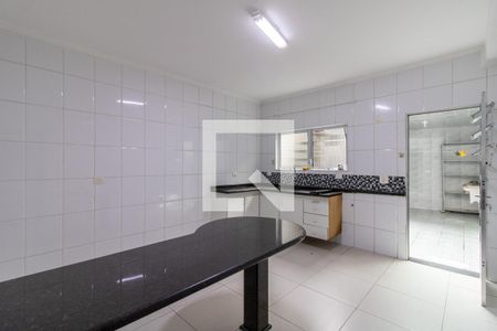 Cozinha de casa para alugar com 2 quartos, 80m² em Gopouva, Guarulhos
