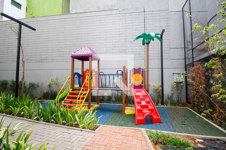 Studio para alugar com 25m², 1 quarto e sem vaga Studio para alugar com 25m², 1 quarto e sem vagaÁrea Comum - Playground