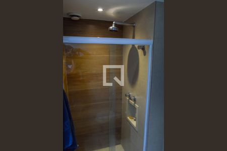 Apartamento à venda com 73m², 2 quartos e 1 vaga Apartamento à venda com 73m², 2 quartos e 1 vagaBanheiro da Suíte