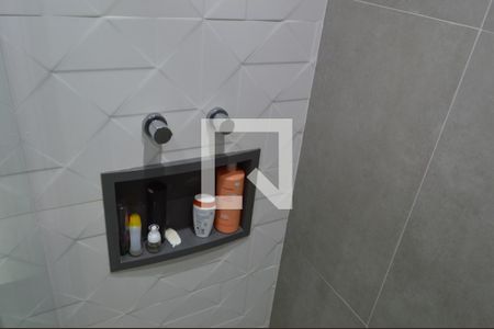 Apartamento à venda com 73m², 2 quartos e 1 vaga Apartamento à venda com 73m², 2 quartos e 1 vagaBanheiro