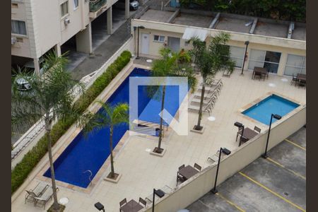 Apartamento à venda com 73m², 2 quartos e 1 vaga Apartamento à venda com 73m², 2 quartos e 1 vagaÁrea comum - Piscina