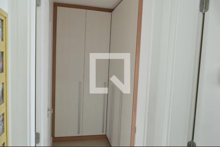 Apartamento à venda com 73m², 2 quartos e 1 vaga Apartamento à venda com 73m², 2 quartos e 1 vagaSuíte