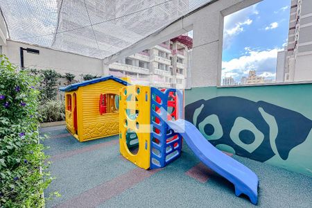 Apartamento à venda com 73m², 2 quartos e 2 vagasÁrea comum - Playground