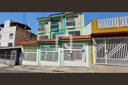 Casa à venda com 105m², 2 quartos e 2 vagasFachada