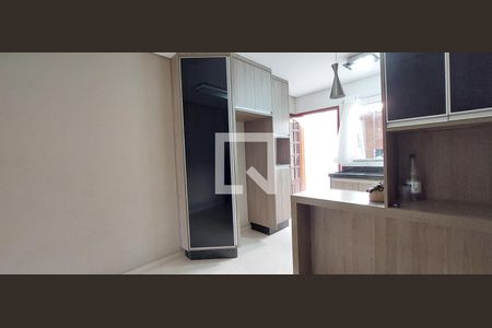 Casa à venda com 105m², 2 quartos e 2 vagasCozinha