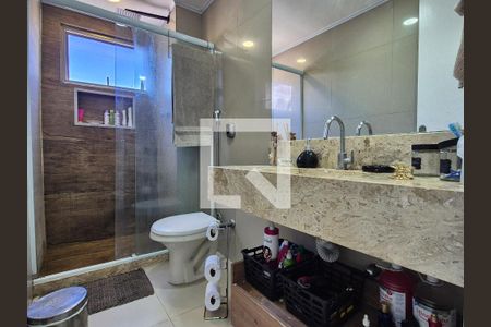 Apartamento à venda com 82m², 2 quartos e 1 vaga Apartamento à venda com 82m², 2 quartos e 1 vagaBanheiro