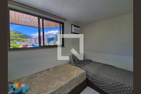 Apartamento à venda com 82m², 2 quartos e 1 vaga Apartamento à venda com 82m², 2 quartos e 1 vagaQuarto 1