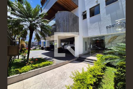 Apartamento à venda com 82m², 2 quartos e 1 vaga Apartamento à venda com 82m², 2 quartos e 1 vagaEntrada