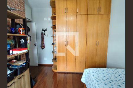 Apartamento à venda com 194m², 3 quartos e 3 vagasQuarto 2