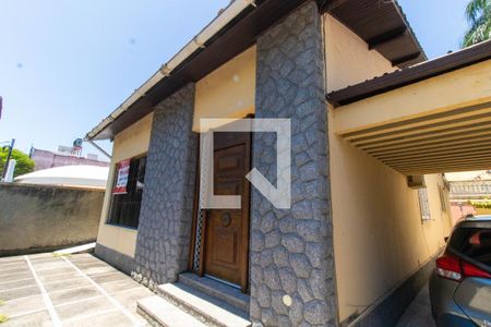 Casa à venda com 350m², 5 quartos e 3 vagasFachada