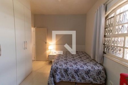 Casa à venda com 350m², 5 quartos e 3 vagasSuíte 3