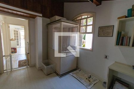 Casa à venda com 350m², 5 quartos e 3 vagasSuíte 2
