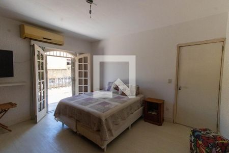 Casa à venda com 350m², 5 quartos e 3 vagasSuíte 1
