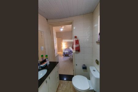 Casa à venda com 350m², 5 quartos e 3 vagasBanheiro da Suíte 3