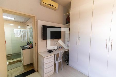 Casa à venda com 350m², 5 quartos e 3 vagasSuíte 3