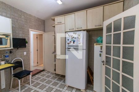 Casa à venda com 350m², 5 quartos e 3 vagasCozinha