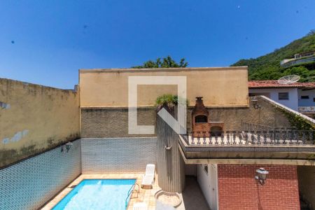 Casa à venda com 350m², 5 quartos e 3 vagasVista do Quarto 2