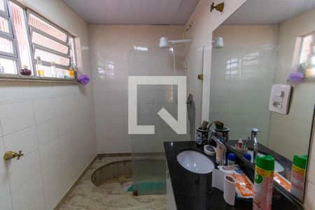 Casa à venda com 350m², 5 quartos e 3 vagasBanheiro da Suíte 3