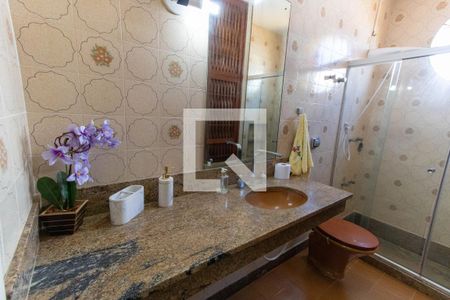 Casa à venda com 350m², 5 quartos e 3 vagasBanheiro Social