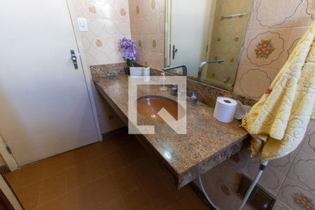 Casa à venda com 350m², 5 quartos e 3 vagasBanheiro Social
