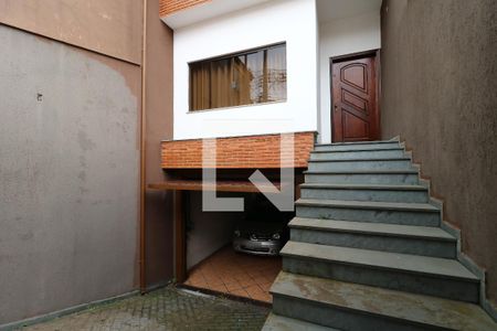 Casa à venda com 180m², 3 quartos e 4 vagasFrente