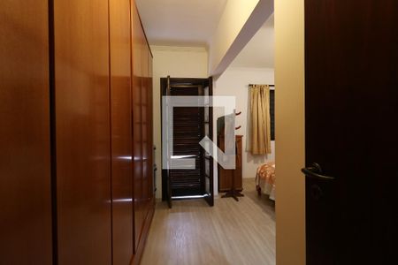 Casa à venda com 180m², 3 quartos e 4 vagasSuíte