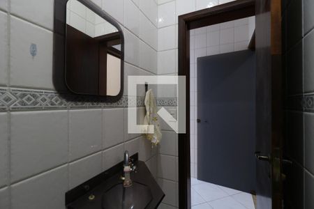 Casa à venda com 180m², 3 quartos e 4 vagasLavabo