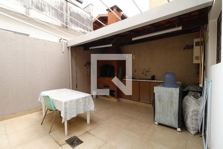 Casa à venda com 180m², 3 quartos e 4 vagasÁrea Gourmet